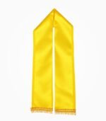 Plain yellow satin patka with narrow golden lace and fringe at both ends